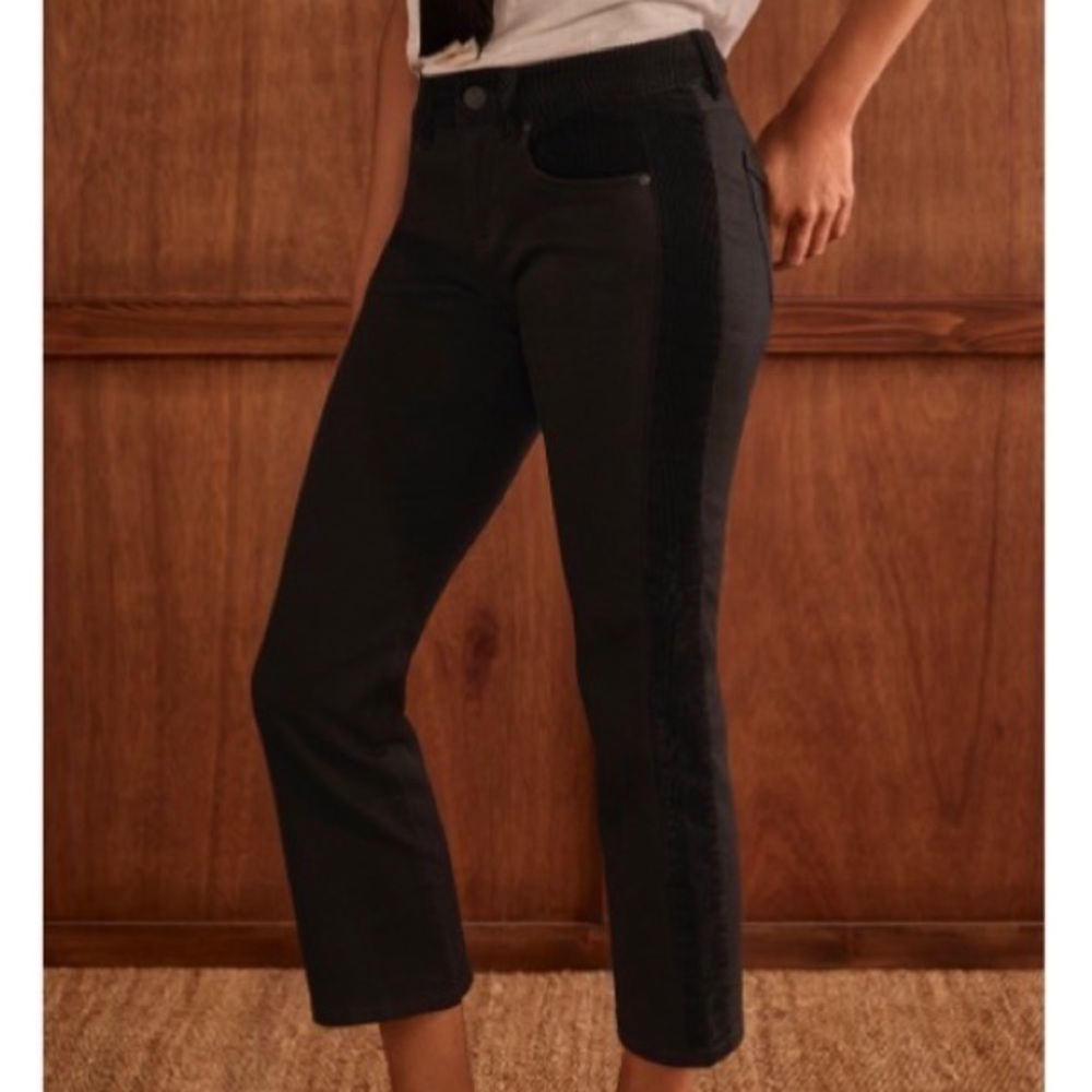 Cabi Tuxedo Kickflare - Picture 2 of 4